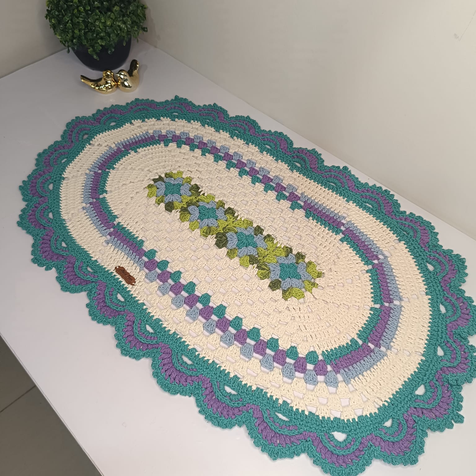 Tapete Luxo de Crochê – Ciano e Branco - Image 2